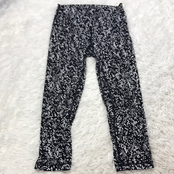 Lululemon Align Crop *21" Chirasu Black - Picture 1 of 5